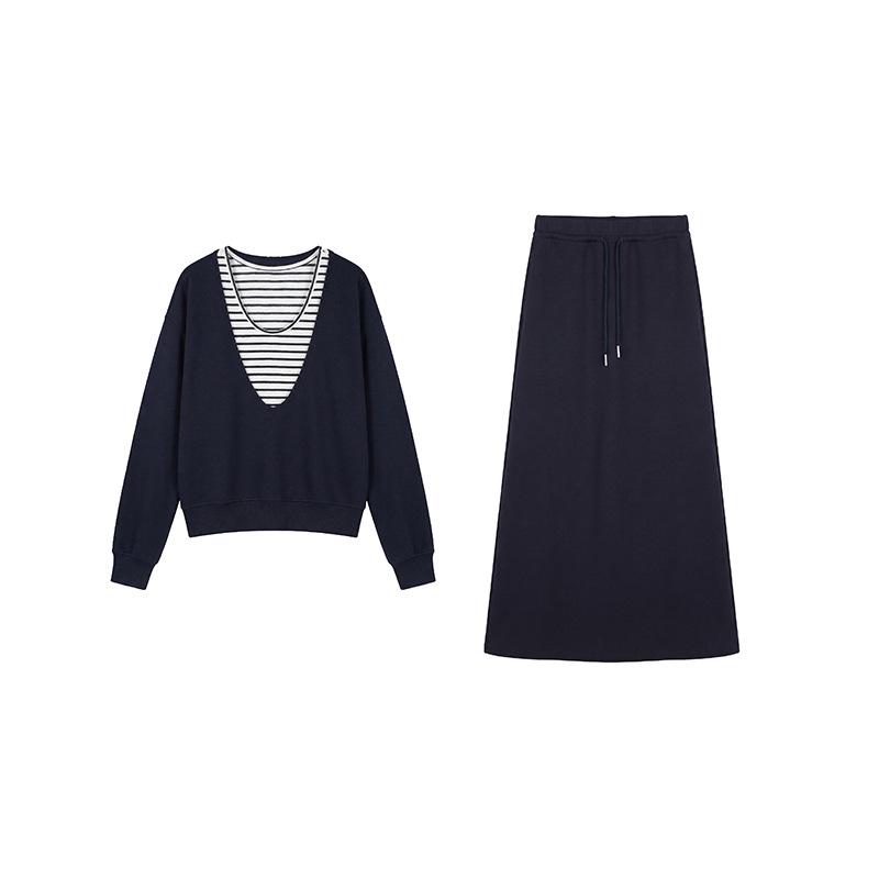 

THE MIND Spring 2026 Korean Style Two-Piece Set: Hoodie & Drawstring Waist Half Skirt T6219C Small