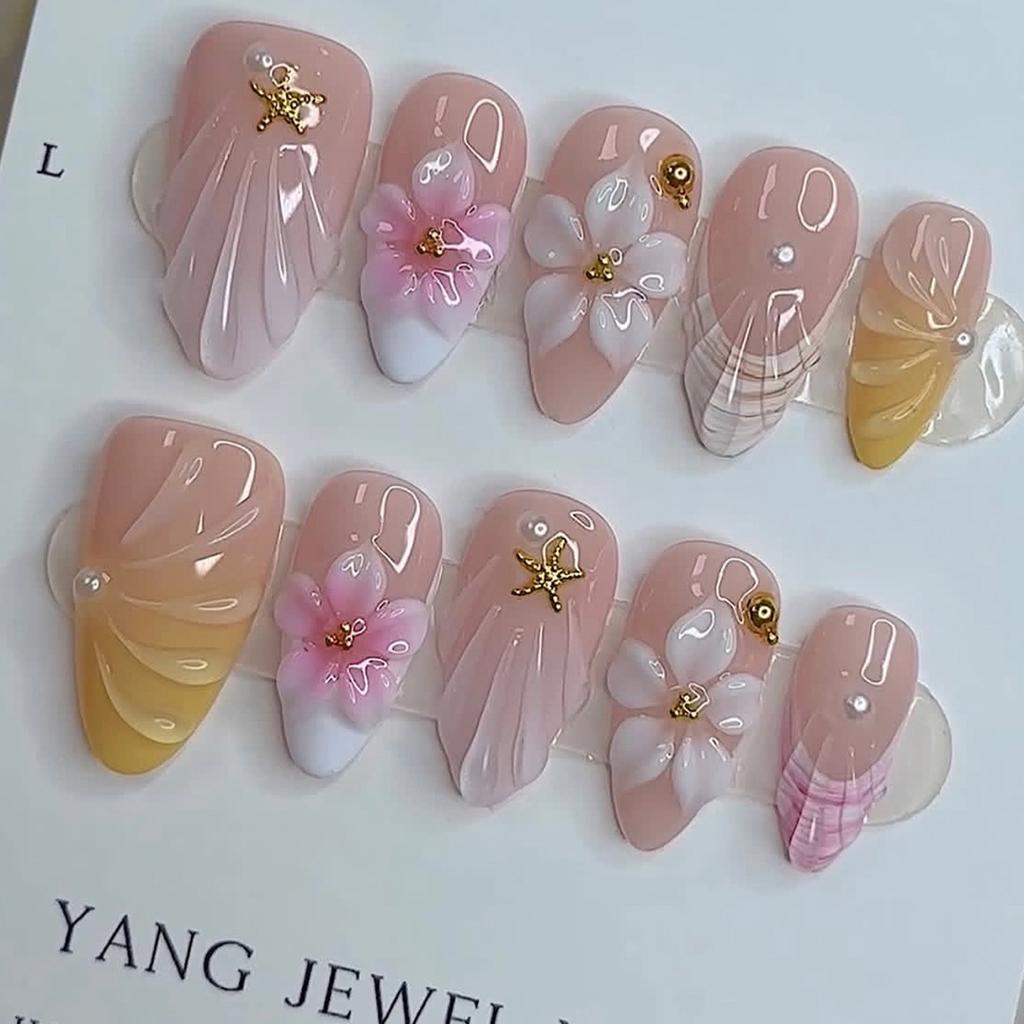 24Pcs Summer Yellow Polka Dot French Nails Set Wearable Almond Flower Design Press on Fake Nail Tips Round Head Full False Nails