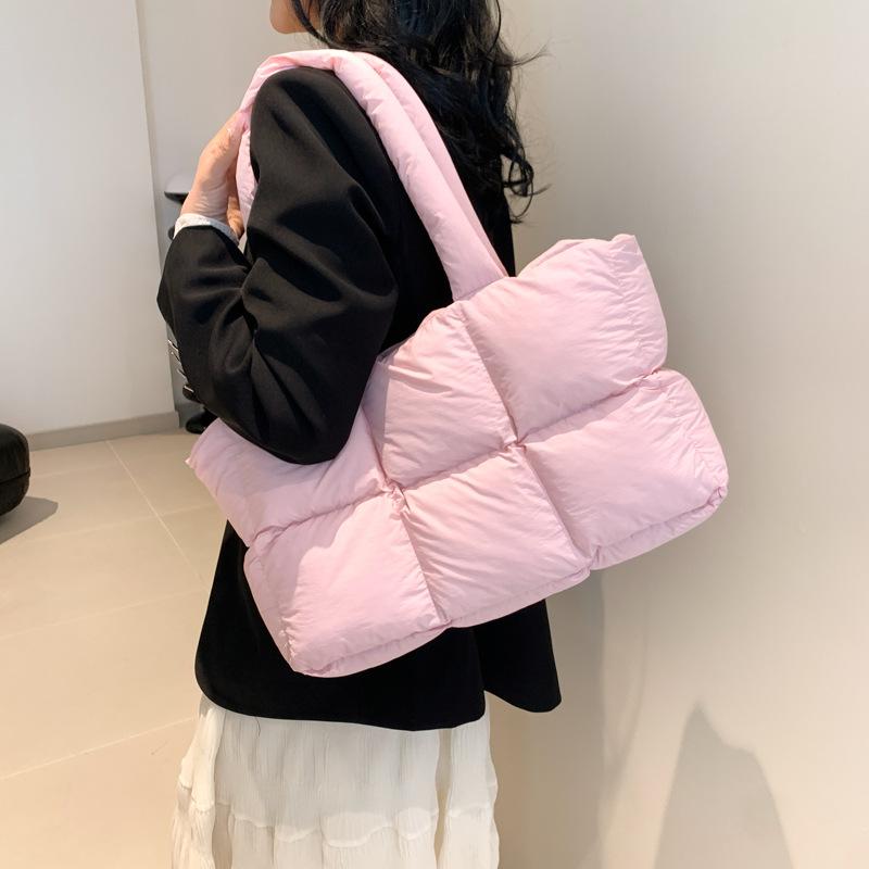 Puffy Tote Bag for Women Large Quilted Puffer Cloud Handbags Lightweight Soft Trendy Shoulder Satchel