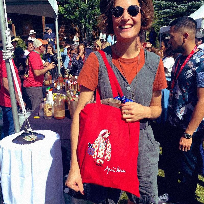 

Neswarda hand-painted red canvas bag Korean version of the movie peripheral tote bag canvas shoulder bag tote bag