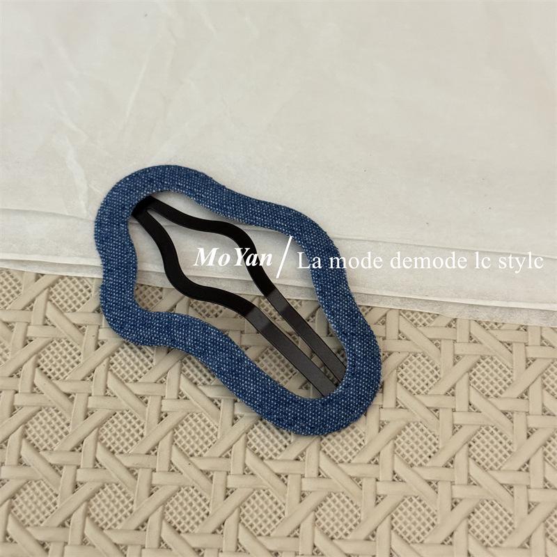 Korean Style Denim Heart & Star Hair Clips - Retro & Versatile Design