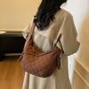 Large Capacity Commuter Shoulder Bag Women's Rhombic Lightweight Crossbody Bag