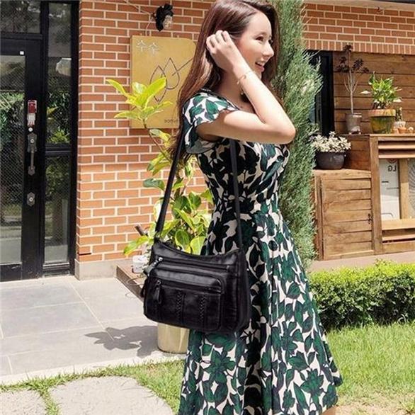 Women Shoulder Bag Multi-layer Crossbody Bag Black Elegant Female Casual Large Capacity Bags