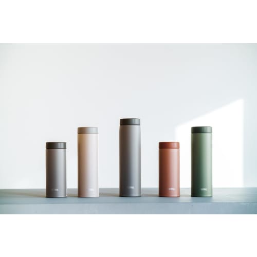 Thermos Vacuum Insulated Portable Mug, 600ml, Stone Gray, with Few Parts for Easy Cleaning, Secure Screw Closure, and Drip-Resistant Gasket, Stainless