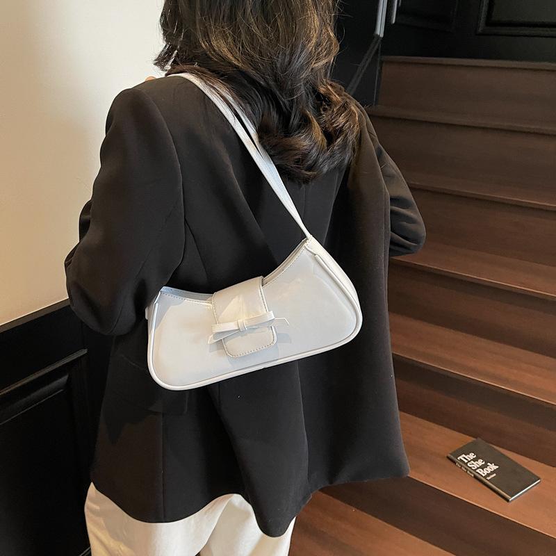 Fashion Bag Women's New Versatile Shoulder Messenger Bag