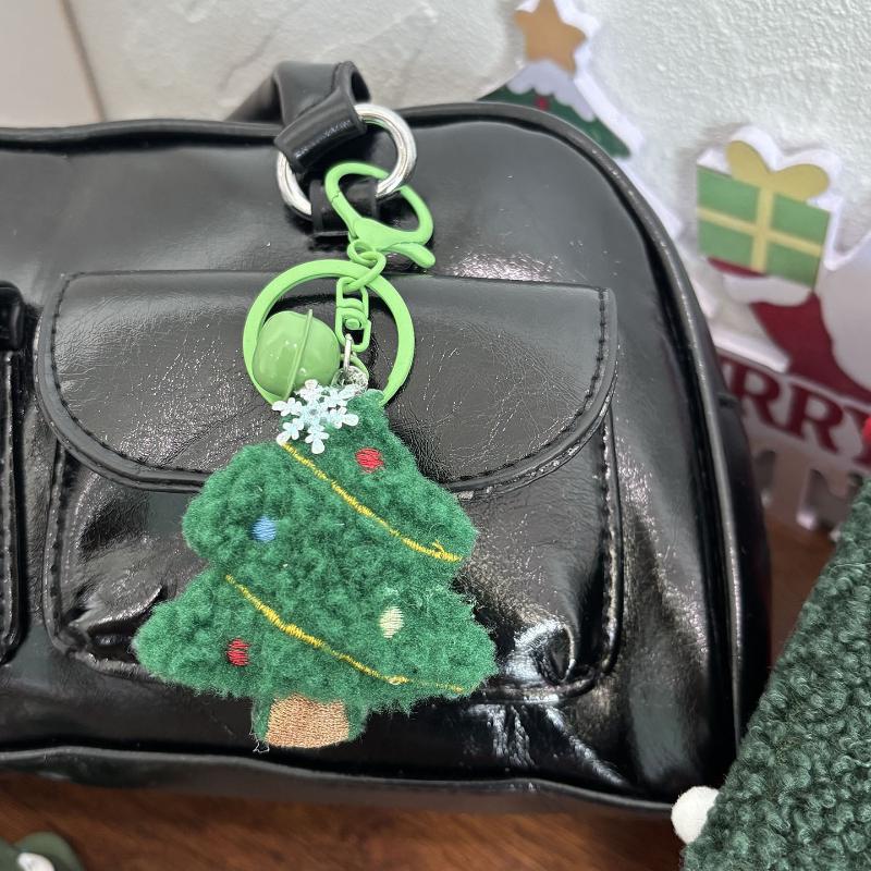 Cute Christmas Plush Doll Keychain Cartoon Santa Claus Snowman Christmas Tree Backpack Pendant Decorative Accessories Gift