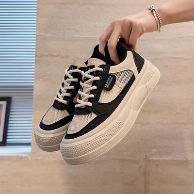 2025 Sommer kleine weiße Schuhe neue koreanische Version ins Studentinnen Plateau erhöhend Sport-Board-Schuhe lässige Streetstyle Q2013