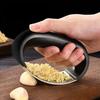 1 Pcs Household Stainless Steel Manual Garlic Mincer Chopping Garlic Tool Fruit Vegetable Tools Peeler and Brush for Smashing