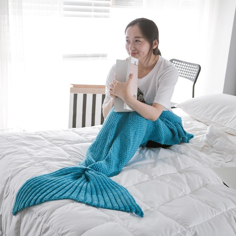 Elegante minimalistische Meerjungfrauschwanz-Decke Weiche gestrickte Fantasie-Kuscheldecke für Sofa, Bett oder als Geschenk Märchenhaft inspirierte gemütliche Wohnkultur