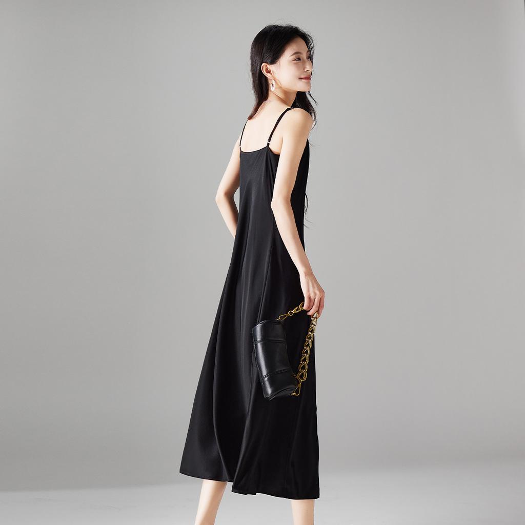 Minimalist Style Mulberry Silk Camisole Dress for 2026 Summer, Elegant Temperament, Versatile Mid Length Dress