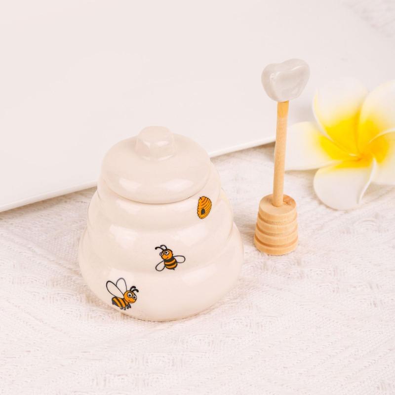 Creative Wedding Gift Set  Cute Cartoon Ceramic Sealing Jars for Honey and Seasonings with Airtight Lids and Decorative Patterns