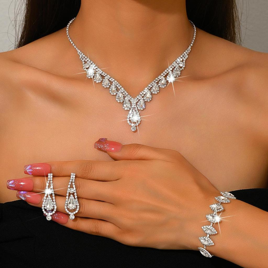 Luxury European Retro Crystal Zirconia Geometric Jewelry Set: Necklace, Earrings, Bracelet