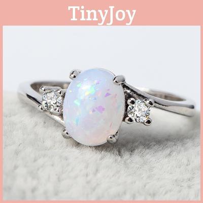 Unique Geometry Shaped Alloy Ring For Women 2024 Spring Trend In White Purple Green Blue Pink