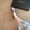 Grape Mother, the Same 2025 Summer New Fashion French Elegant Rhinestone Thin Strap Open-toed Flat Sandals Women's Leather