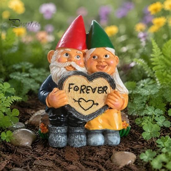 Romantic Decor for Terrace And Flower Bed Garden Gnome Couple Figurine Outdoor Decoration, Resin Sculpture Patio Yard Artistic Statues Home