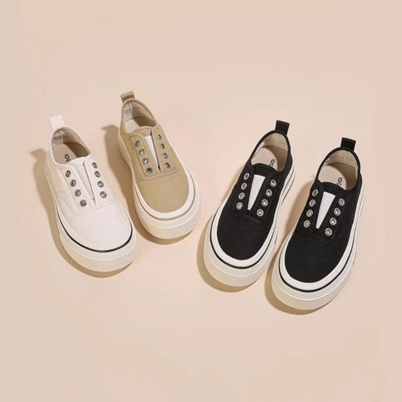 Casual-Style mit dicker Sohle, ein Pedal, Sommer 2025, neue Canvas-Schuhe, Damen, zum Schnüren, kleine weiße Schuhe, Board-Schuhe, Sport- und Freizeitschuhe