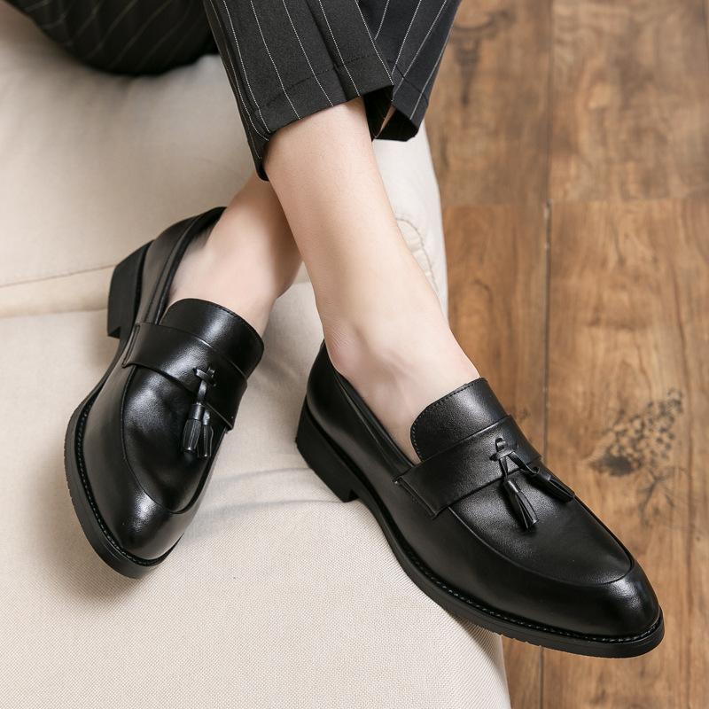 Spring and summer British casual leather shoes men's fringed leather shoes retro pointed hair stylist platform wedding groom shoes