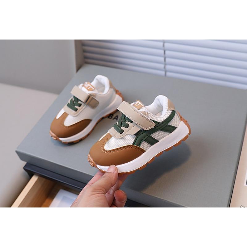 Unisex Kids Breathable Soft Sole Casual Running Dad Sneakers For Boys And Girls