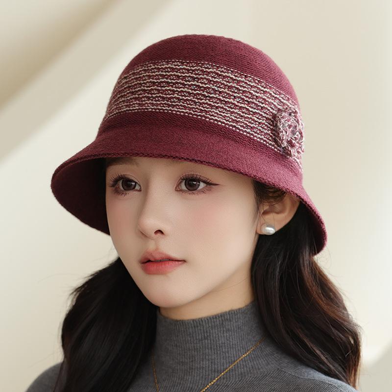 New Knitted Bucket Hat Women Autumn and Winter Warm Ear Protection Fashion Flower Elegant Mother Basin Hat