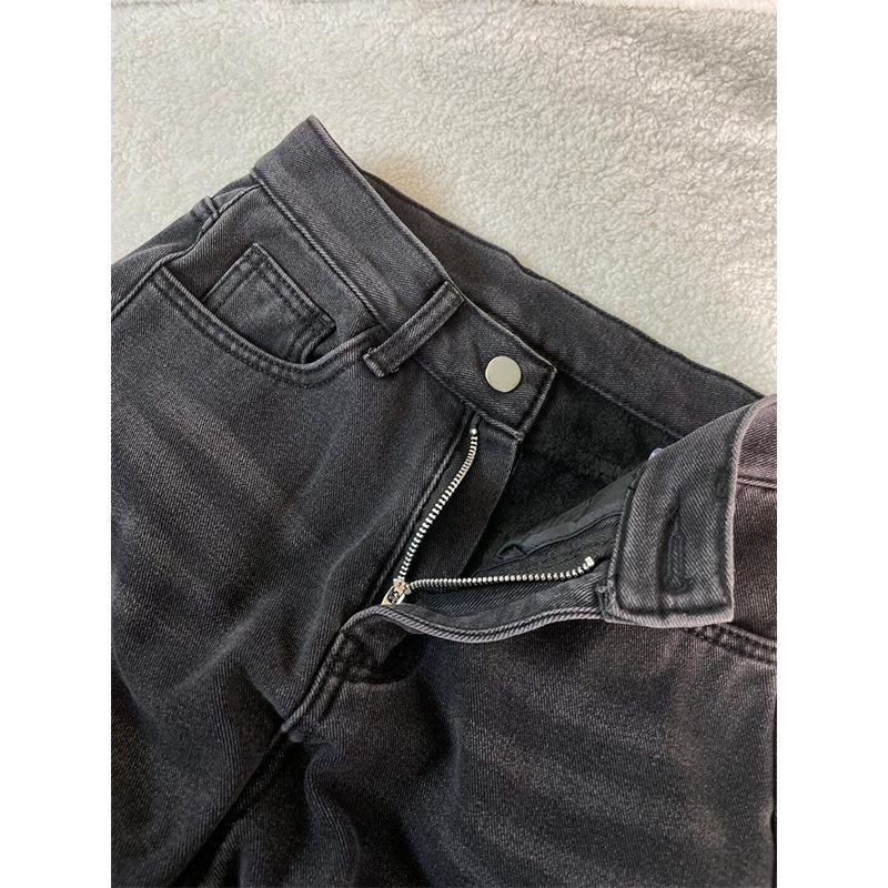 2025 Plus Size Women's Fleece-Lined Wide Leg Jeans: Autumn/Winter High Waist, Straight-Leg Slimming Pants for Pear-Shaped Figures