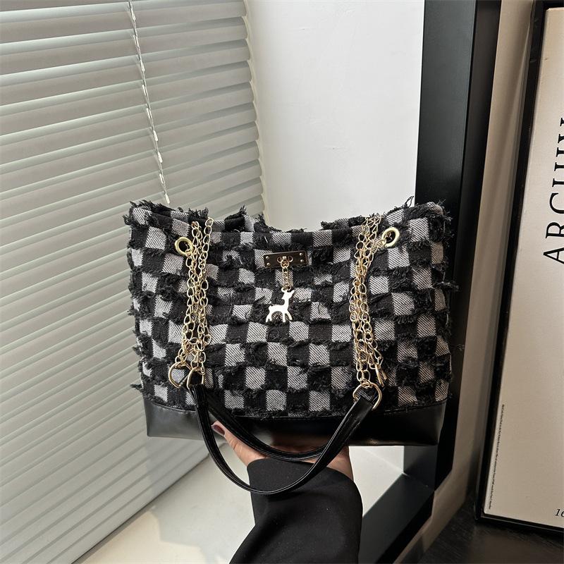 Contrasting Color Casual Versatile Chain Single Shoulder Armpit Bag Summer Popular Large Capacity Portable Tote Bag Women