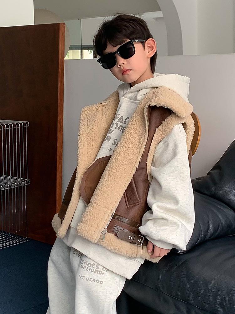 Boys' Retro Lambswool Vest - 2024 Winter Korean Style Warm Sleeveless Jacket for Small and Medium Children