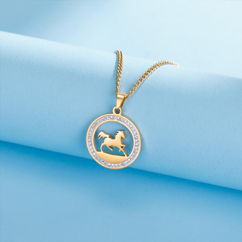 1ks Náhrdelník s přívěskem koně Vynikající nerezová ocel Novoroční dárek Diamantem vykládaný Temperament Kulatý přívěsek Náhrdelník