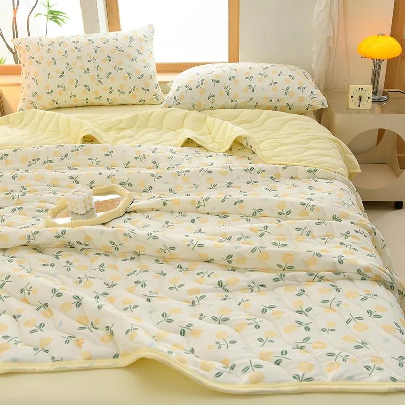 

TheSummer Florals Pattern Quilt Washes The Cotton Air Conditioner To Be Possible Machine Washes The Quilt Core Dormitory Single 100x150cm Very Small