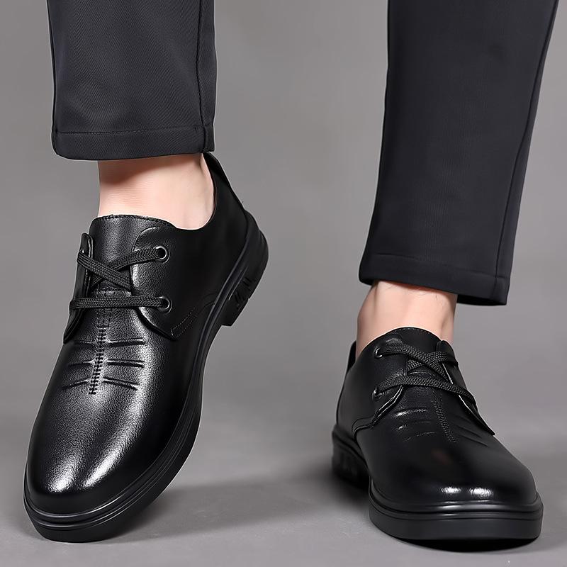 FashionFashion Leather Casual Loafers for Men Spring Autumn Soft-soled Black Men's Driving Shoes New Designer Business Dress Shoes Male