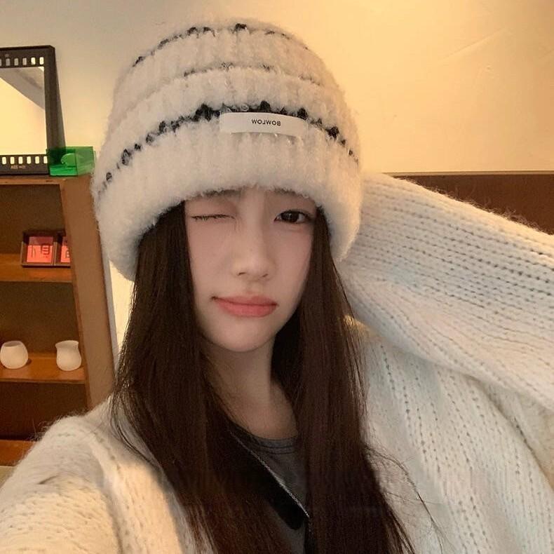 Woolen Beanie Hat For Women Thick Knitted Cap With Windproof Design For Fall And Winter
