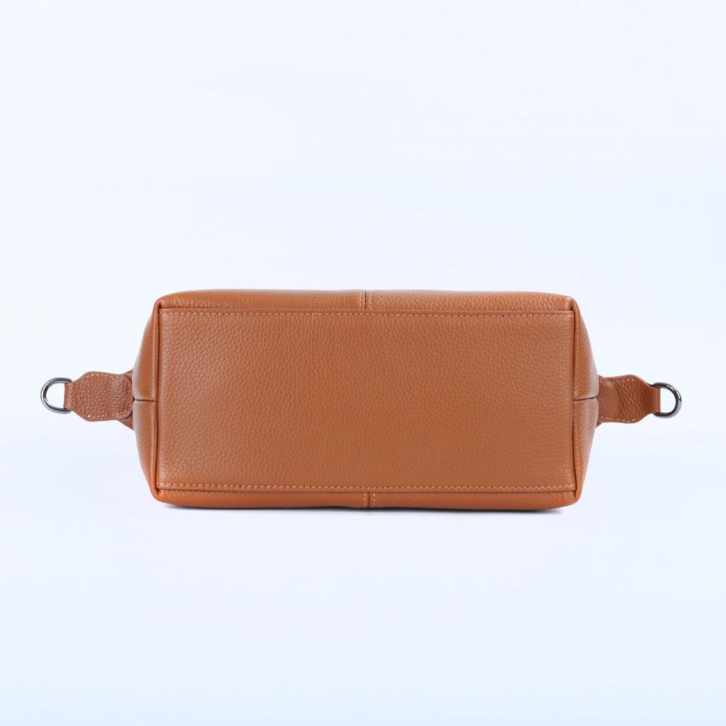 Elegant Genuine Leather Women's Dumpling Bag – Small, Lightweight, Cowhide Tote & Crossbody Design