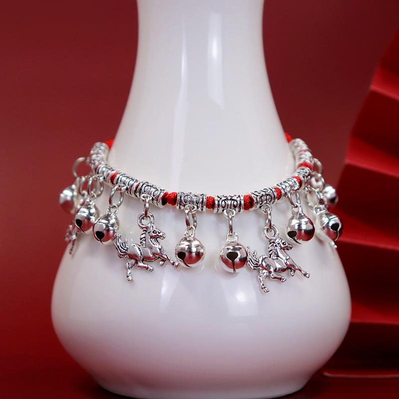 

Браслет из красной нити с колокольчиком по китайскому зодиаку «Год тигра» — плетеный браслет унисекс на Новый год Standard