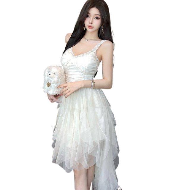 Elegant High-End White Mesh Princess Dress with Irregular Skirt for Special Occasions