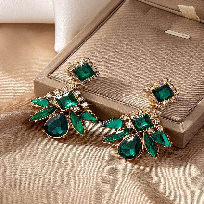 Stylish Geometric Green Rhinestone Dangle Earrings