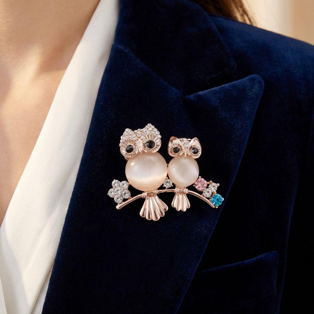 Sparkling Rhinestone Animal Pins Luxury Lapel Pins Rhinestone Brooches  Gift Giving