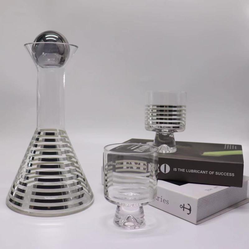 

Shangqi Modern Striped Glass Tea Set