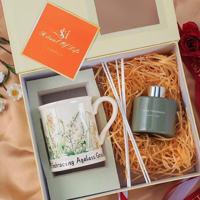 Vintage Lily of the Valley Ceramic Mug Gift Set