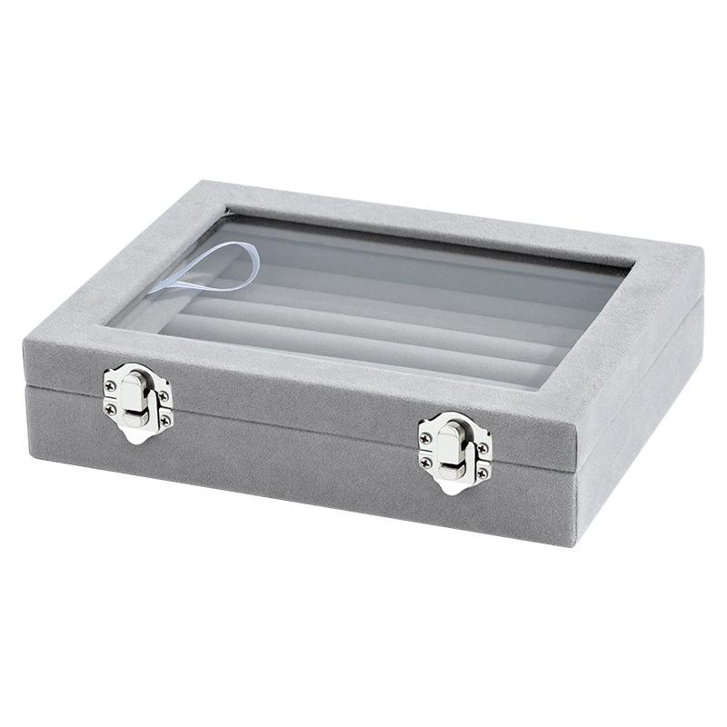 Velvet Jewelry Storage Box with Lid – Large Capacity for Rings, Earrings, Necklaces, Dustproof Display.