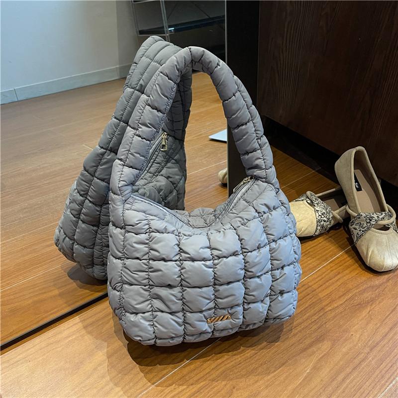 New pleated cloud bag versatile fashion single shoulder portable dumpling bag large capacity down cotton underarm women's bag