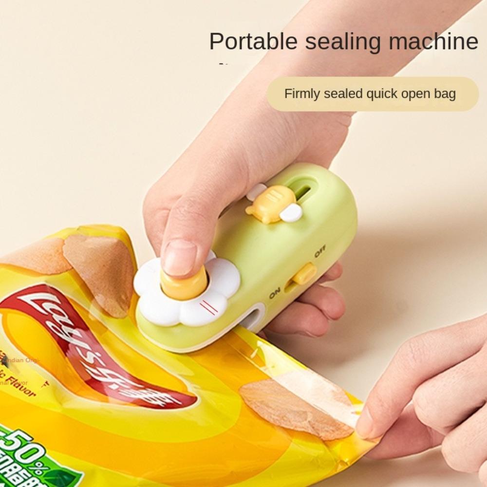 Bottom Magnet Mini Sealing Machine Handheld Heat Vacuum Sealer Creartive Heat Sealer  Package Bag