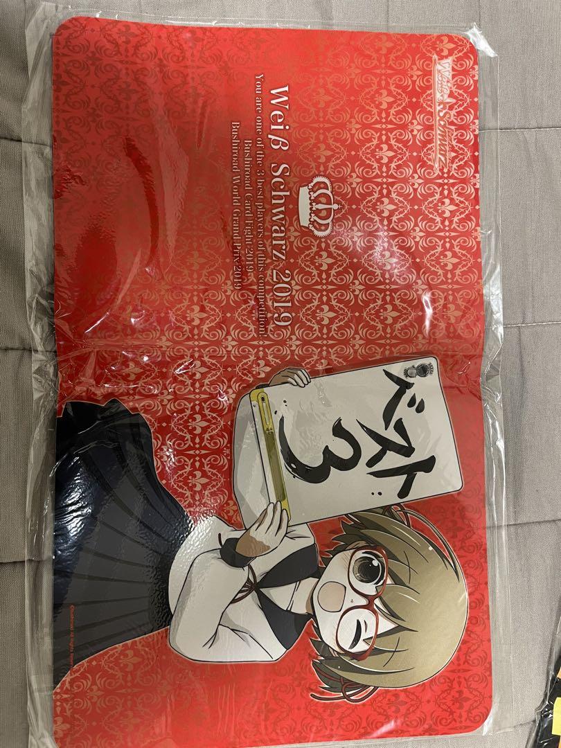 

[Б/У] Топ-3 игровых коврика Weiss Schwarz 2019