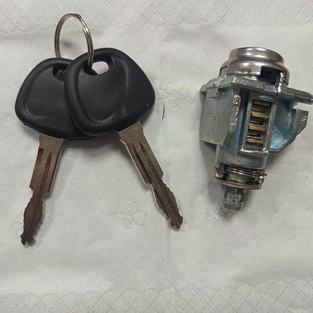 HuanChi Side Door Lock Cylinder Set 81970-H7000 - Complete Lock Cylinders Kit