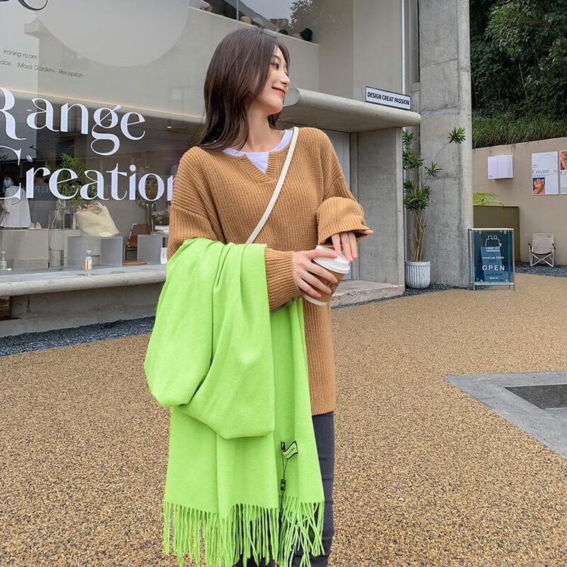 Junbie Women s Heated Faux Cashmere Scarf