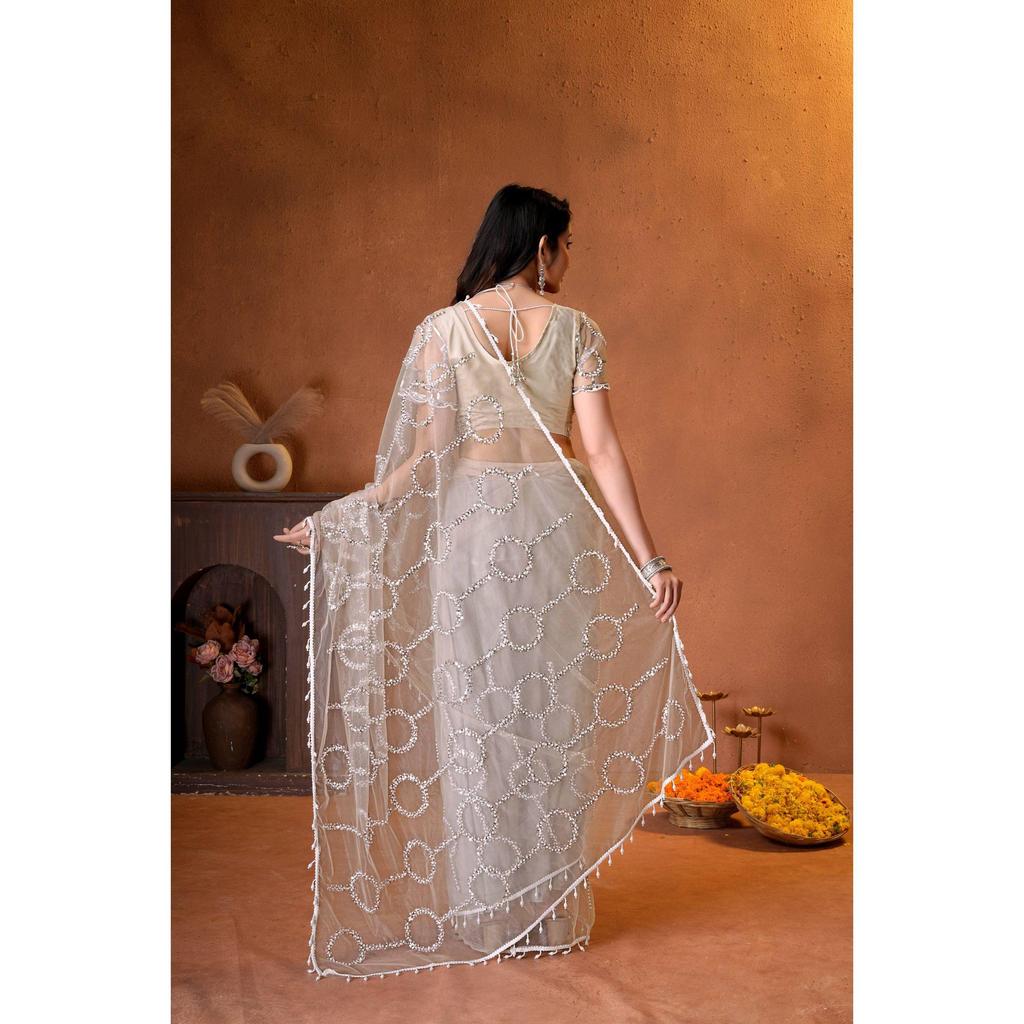 Hochwertiger Netz-Saree mit Perlen-, Pailletten- und Perlenstickerei