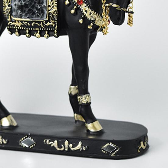 Retro Horse Statue Desktop Artistic Horse Figurine with Base Golden Painted Resin Horse Sculpture