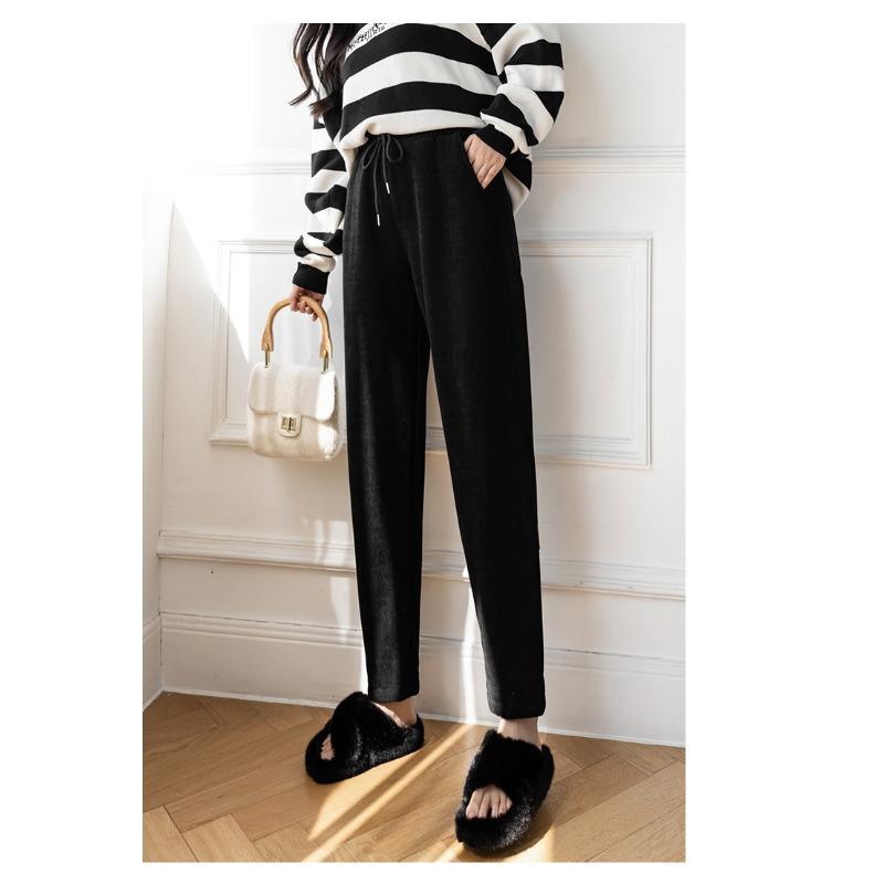 Fashion Women Casual Thicken Harem Pants Autumn Winter Plush Velvet Capris Solid Fleece Chenille Pants Women High Waist Straight Ladies Trousers 2356