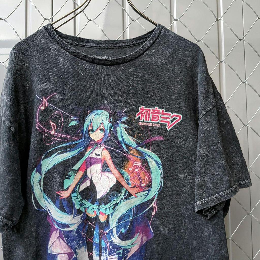 [USED] Hatsune Miku Graphic Print Anime T-Shirt VOCALOID Oversized
