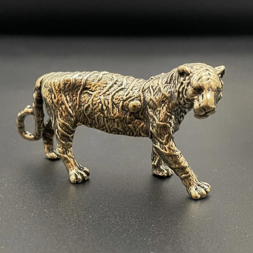 Copper Figure Tea Pet Tiger Ornaments Pure Copper Animal Tiger Models Keychains Pendants Charms Desk Decorations