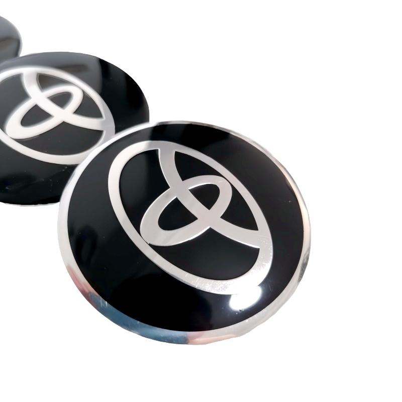56mm Hliníková slitina logo Krytka středu kola Odznak nálepka Pro Toyota Prado Rav4 Yaris Hilux Prius Corolla Camry Příslušenství