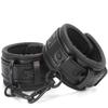Erotisches Poker SM Fesselset: Metallkettenleine, Halsband und Handfesseln aus Tauchmaterial